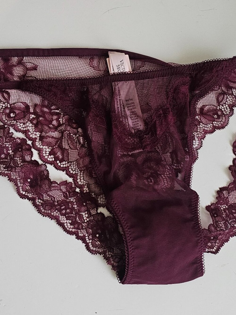 Victoria's Secret Cheeky Panty Burgundy Size L NWT
